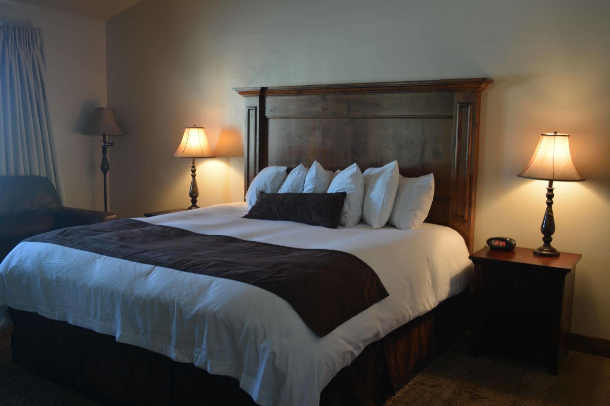 Duchesne Suites Esterno foto